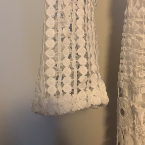 Beautiful white lace midi dress - Picture 3 of 4